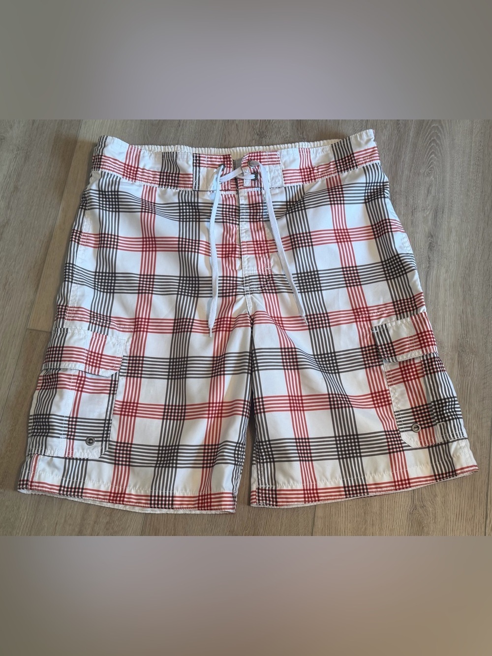 Merona White Plaid Swim Shorts with Red and Black Checks M